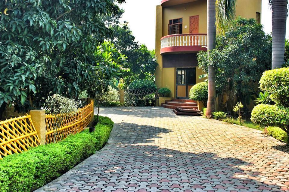 Kajipuria Resort Gajraula Exterior photo
